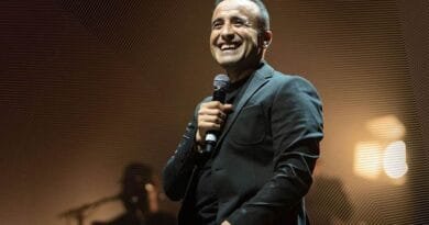 Mem Ararat di doza qedexekirina konsera xwe de bi...