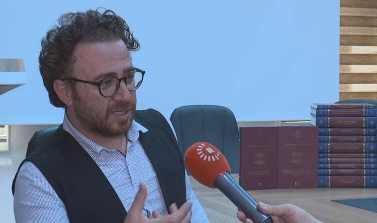 Zanîngeha Artukluyê arşîva Kurdî ya Aleksandre...
