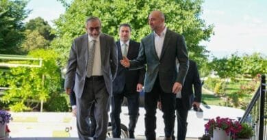 Yekgirtû dixwaze PDK û YNK li hev rûnin û...