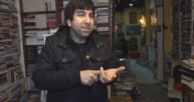Lîberta Sahaf li Stenbolê bûye navendeke girîng a...