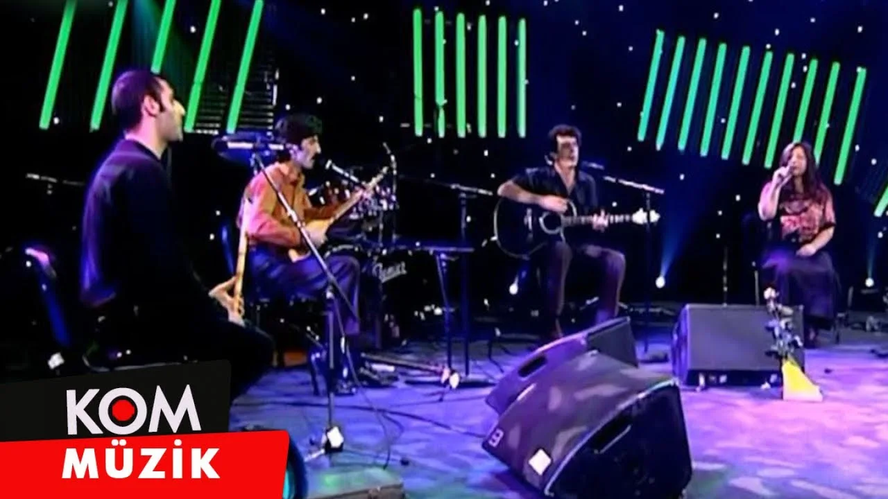 Metin Kemal Kahraman – Seve (Performansa Zindî © Kom Müzik)