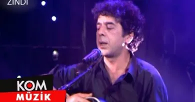 Metin Kemal Kahraman - Pencerê Ra Nîyadana (Performansa Zindî © Kom Müzik)